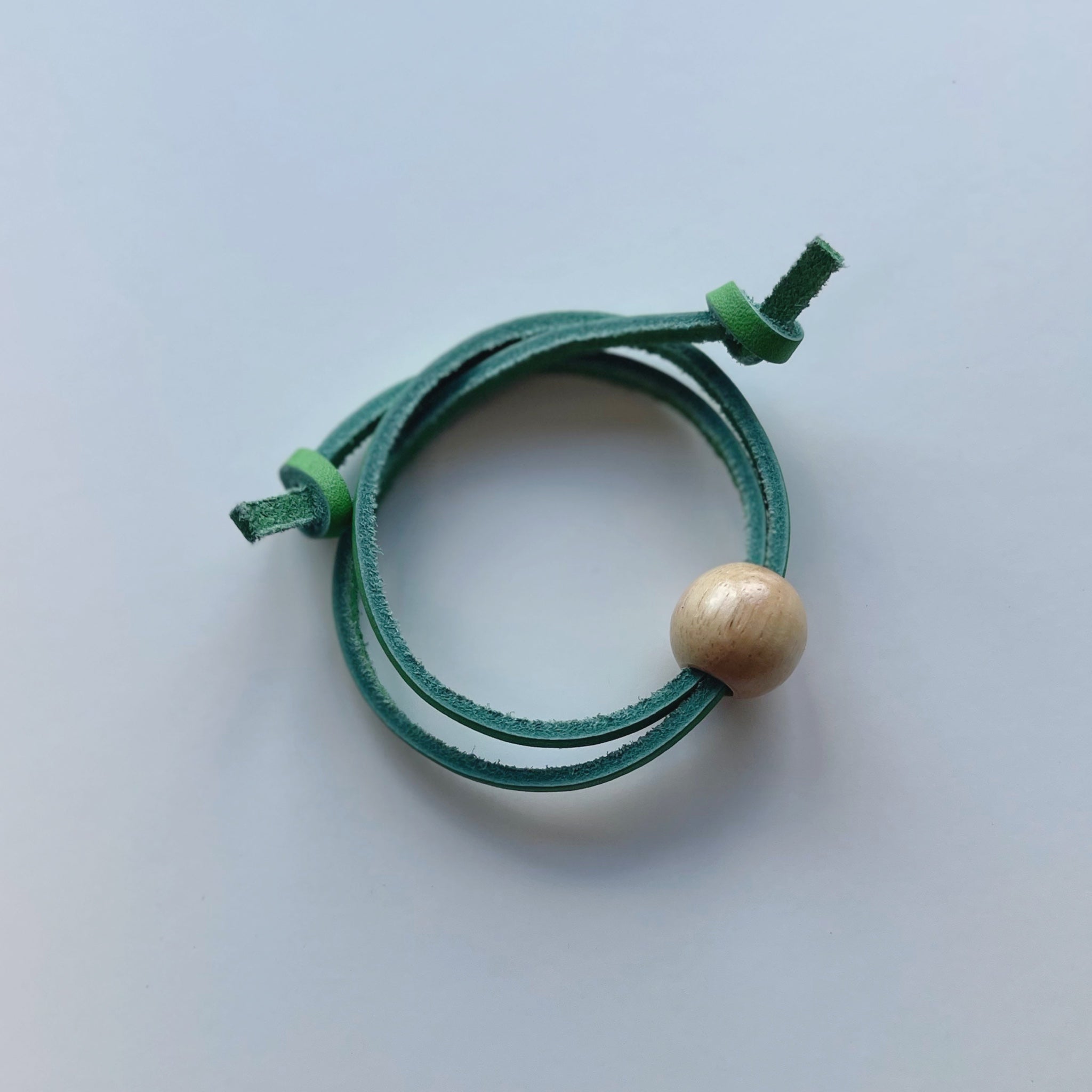 CHEMEX® 24" Rawhide and Wooden Bead